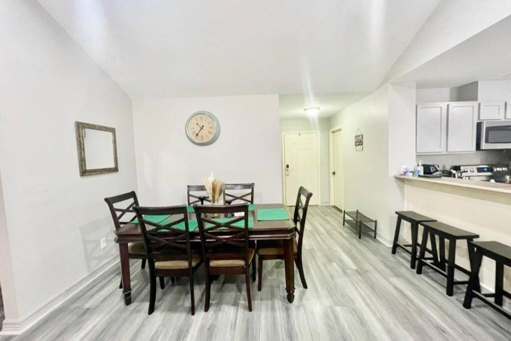 3 Bedroom Entire Home - Centrally Located In Katy, Texas Bagian luar foto